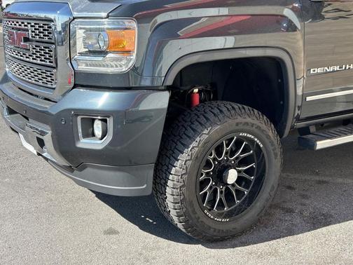 2018 GMC Sierra 2500 Denali