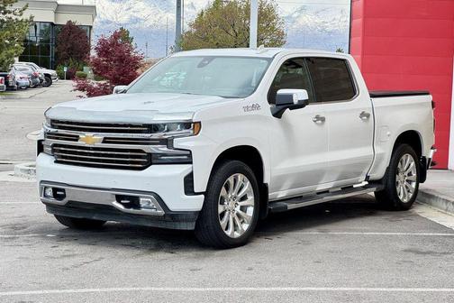 Iridescent Pearl Tricoat 2020 Chevrolet Silverado 1500 High Country