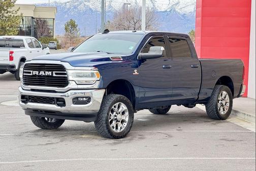 2020 RAM 2500 Big Horn Crew Cab 4x4 6'4' Box