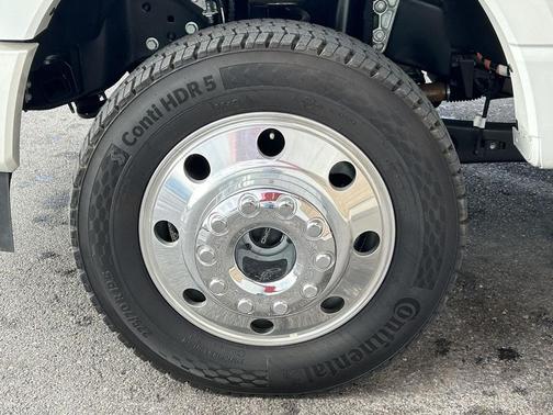 2025 Ford F-450 Platinum