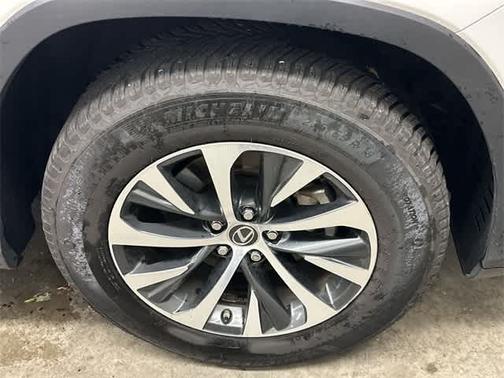 2022 Lexus RX 450h BASE