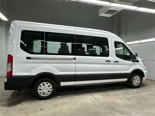 2022 Ford Transit-350 XLT