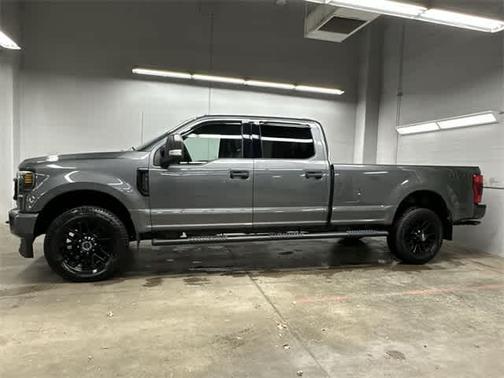 2022 Ford F-350 XLT