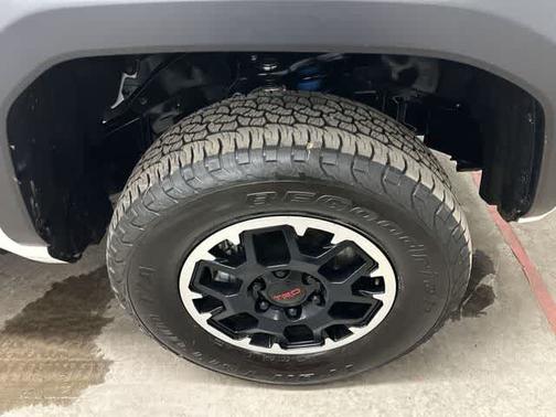 Ice 2024 Toyota Tacoma TRD OFF ROAD