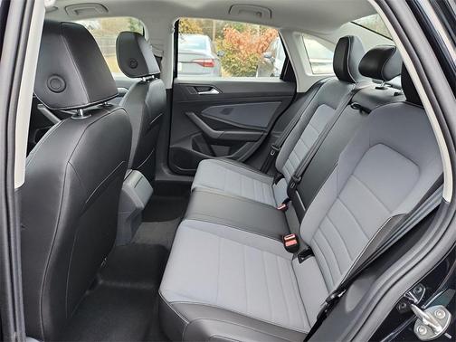 2026 Volkswagen Jetta 1.4T SE