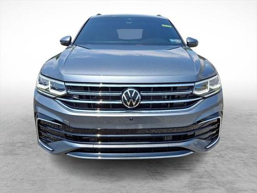 2022 Volkswagen Tiguan 2.0T SEL R-Line 4MOTION