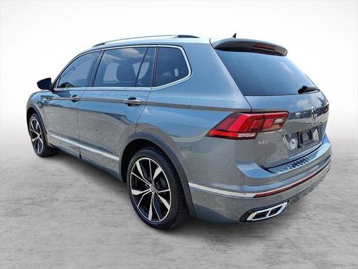 2022 Volkswagen Tiguan 2.0T SEL R-Line 4MOTION