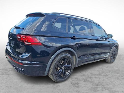 2024 Volkswagen Tiguan 2.0T SE R-Line Black 4MOTION