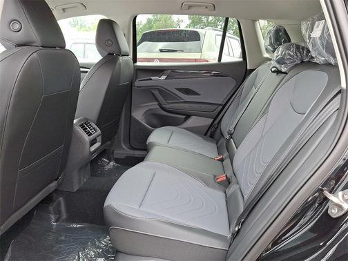 2025 Volkswagen Tiguan 2.0T SE 4MOTION