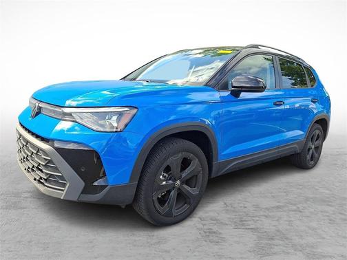 2025 Volkswagen Taos 1.5T SE Black