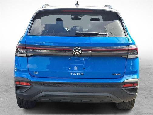2025 Volkswagen Taos 1.5T SE Black