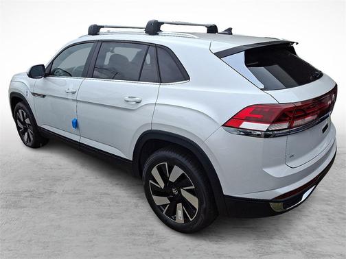 2026 Volkswagen Atlas Cross Sport 2.0T SE w/Technology 4MOTION