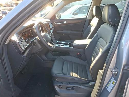 2024 Volkswagen Atlas 2.0T SEL