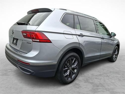 2023 Volkswagen Tiguan 2.0T SE 4MOTION