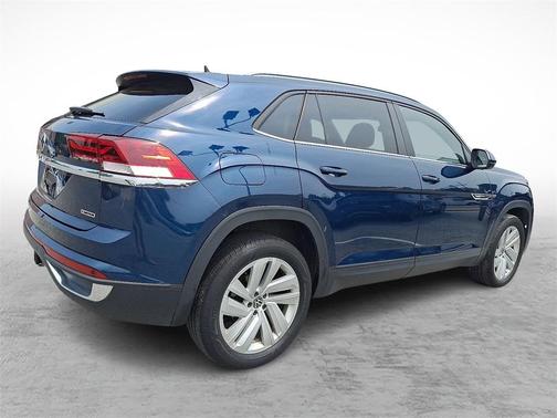 2022 Volkswagen Atlas Cross Sport 3.6L V6 SE w/Technology