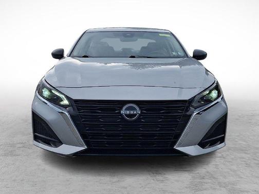 Brilliant Silver Metallic 2025 Nissan Altima 2.5 SV