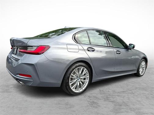 2023 BMW 330 xDrive