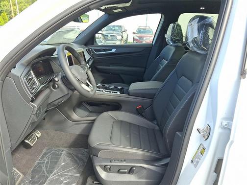 2026 Volkswagen Atlas Cross Sport 2.0T SEL