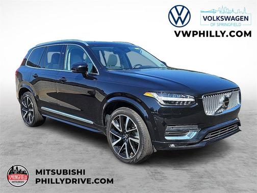 2023 Volvo XC90 B5 Plus