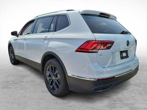 2024 Volkswagen Tiguan 2.0T SE 4MOTION