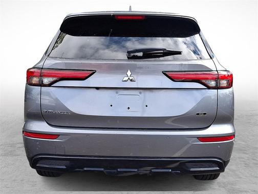 2023 Mitsubishi Outlander SE Black Edition S-AWC