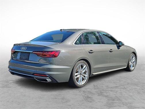2023 Audi A4 45 S line Premium Plus