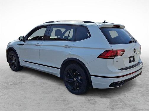 2023 Volkswagen Tiguan 2.0T SE R-Line Black 4MOTION