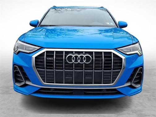 2023 Audi Q3 Premium 45 TFSI S line quattro Tiptronic