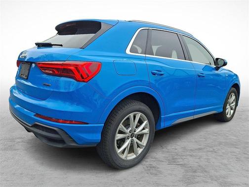 2023 Audi Q3 Premium 45 TFSI S line quattro Tiptronic