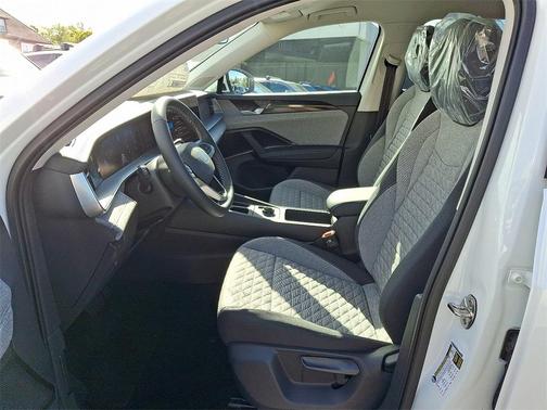 2025 Volkswagen Tiguan 2.0T S