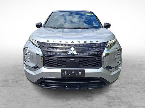 Silver 2023 Mitsubishi Outlander SEL Black Edition S-AWC