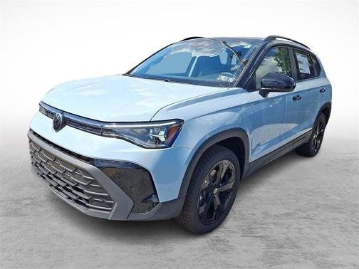 2025 Volkswagen Taos 1.5T SE Black