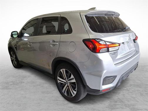 2024 Mitsubishi Outlander Sport SE