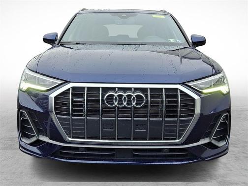 2024 Audi Q3 Premium 45 TFSI S line quattro Tiptronic