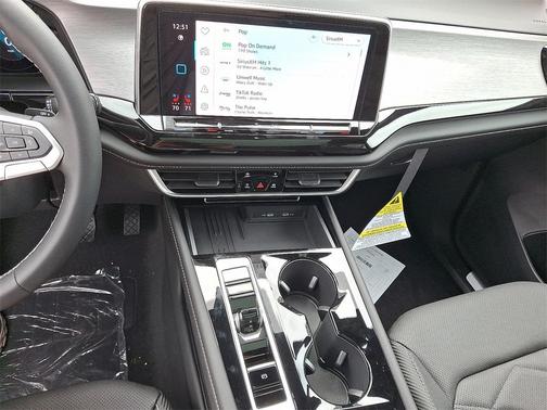 2026 Volkswagen Atlas Cross Sport 2.0T SE w/Technology 4MOTION