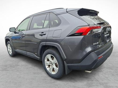 2020 Toyota RAV4 Hybrid XLE