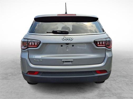 2023 Jeep Compass Sport