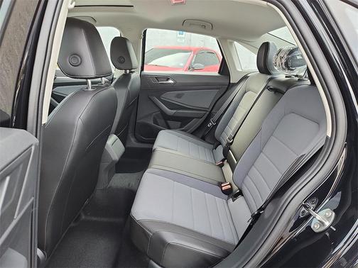 2026 Volkswagen Jetta 1.4T SE