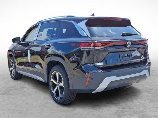 2025 Volkswagen Tiguan 2.0T SE 4MOTION