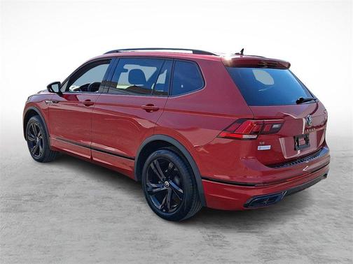 2024 Volkswagen Tiguan 2.0T SE R-Line Black 4MOTION