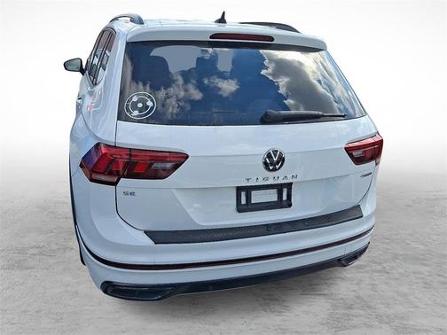 2022 Volkswagen Tiguan 2.0T SE R-Line Black 4MOTION
