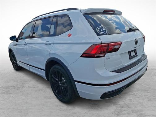 2022 Volkswagen Tiguan 2.0T SE R-Line Black 4MOTION