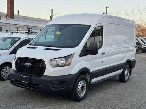 2022 Ford Transit-250 Base