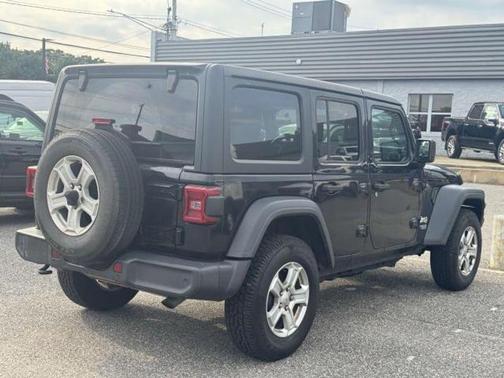 2018 Jeep Wrangler Unlimited Sport