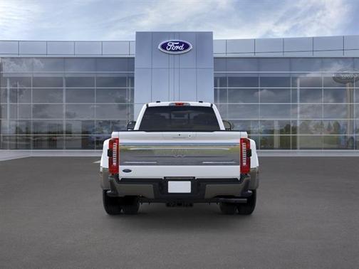 Star White 2026 Ford F-350 King Ranch