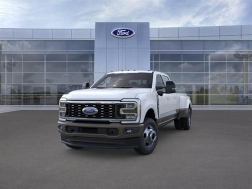 Star White 2026 Ford F-350 King Ranch