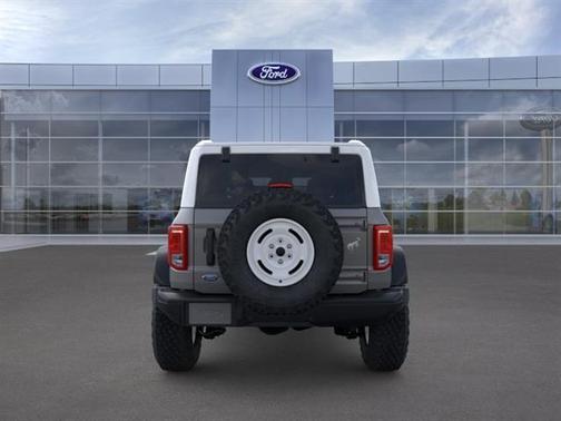 Carbonized Gray 2026 Ford Bronco Heritage Edition