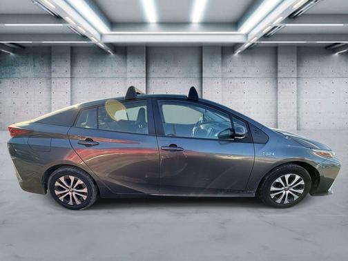 2021 Toyota Prius Prime XLE
