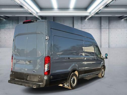 2021 Ford Transit-250 Base