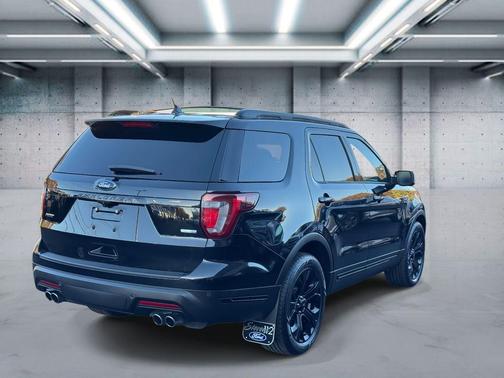 2019 Ford Explorer sport